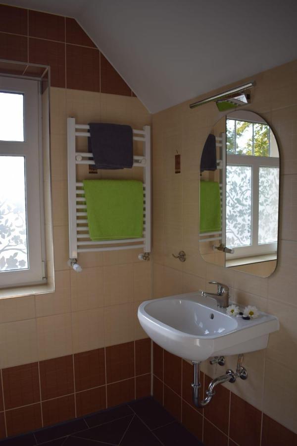 Gaestehaus Burgblick Neustadt-Glewe Esterno foto